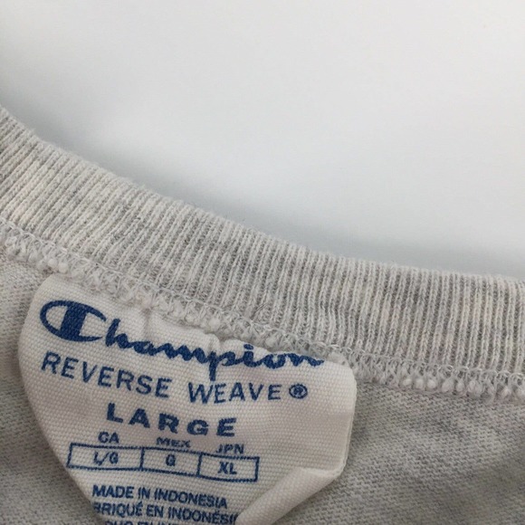 Champion Heritage Cropped AOP Logo T-Shirt Large Gray Red Reverse Weave Crop Top - Picture 3 of 7